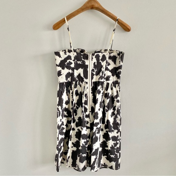 Moda International Black & White Print Dress Size 6 - Picture 3 of 9